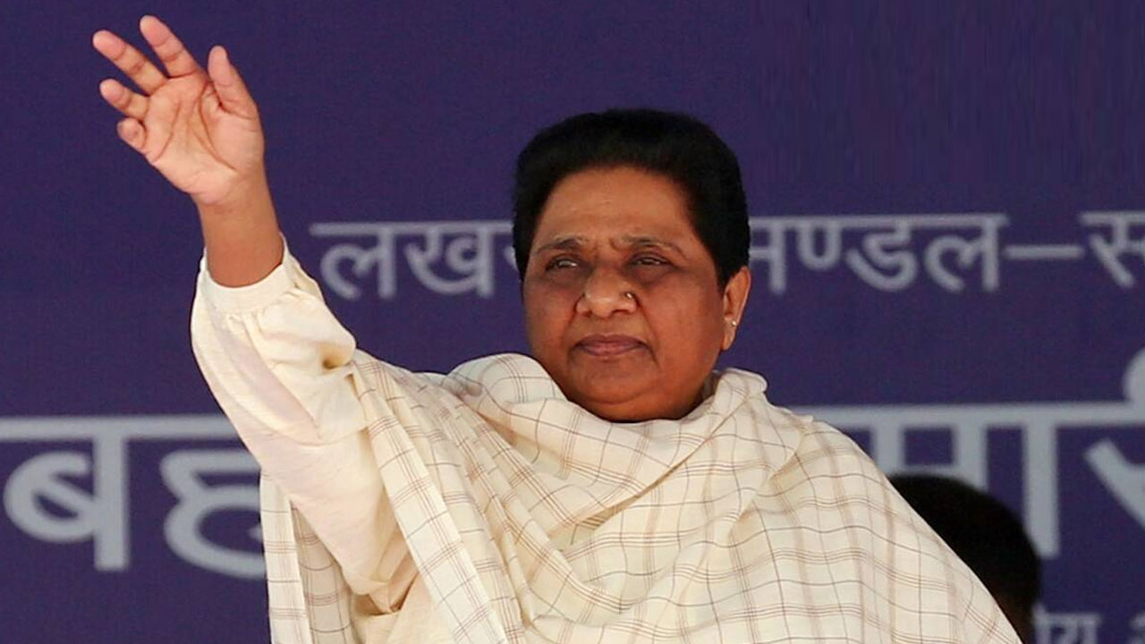 Telangana Politics: మే 7న తెలంగాణకు మాయావతి.. బీఎస్పీ ఆధ్వర్యంలో హైదరాబాద్‭లో భారీ సభ