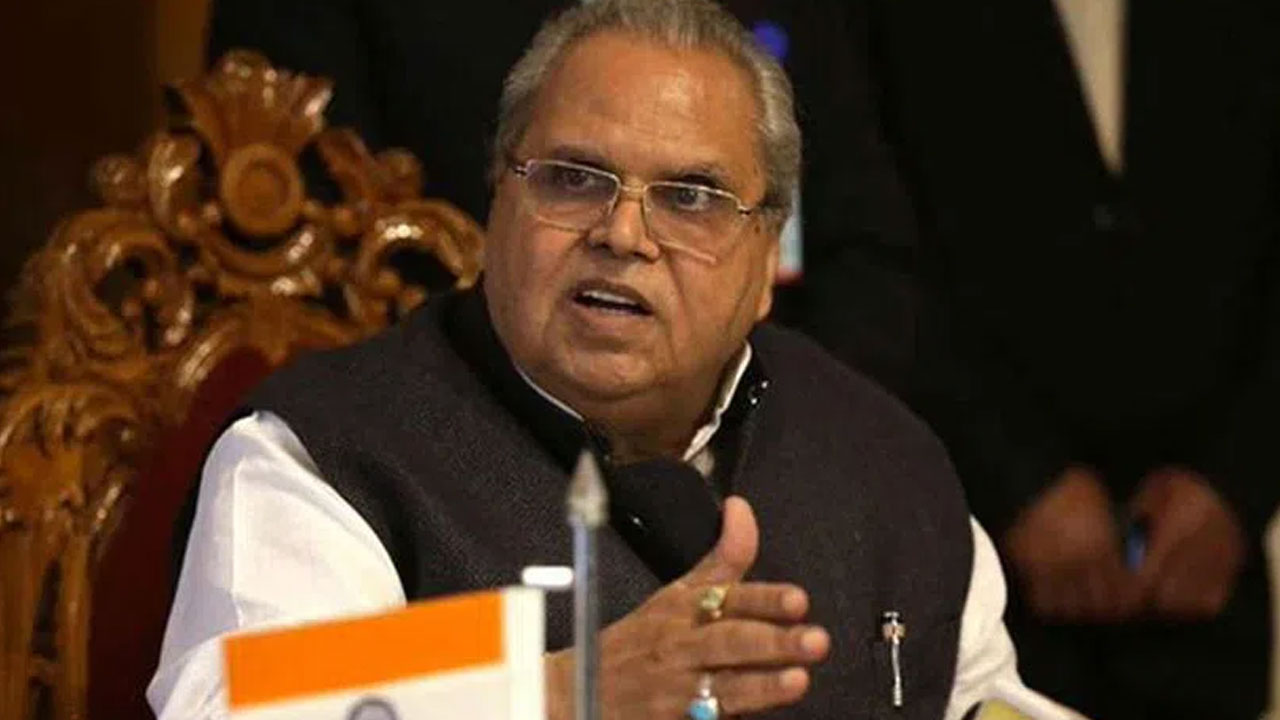 Satyapal Malik: విపక్షాలన్ని కలిసి పుల్వామా దాడి మీద మాట్లాడితే మోదీ ప్రభుత్వం కూలిపోతుందట