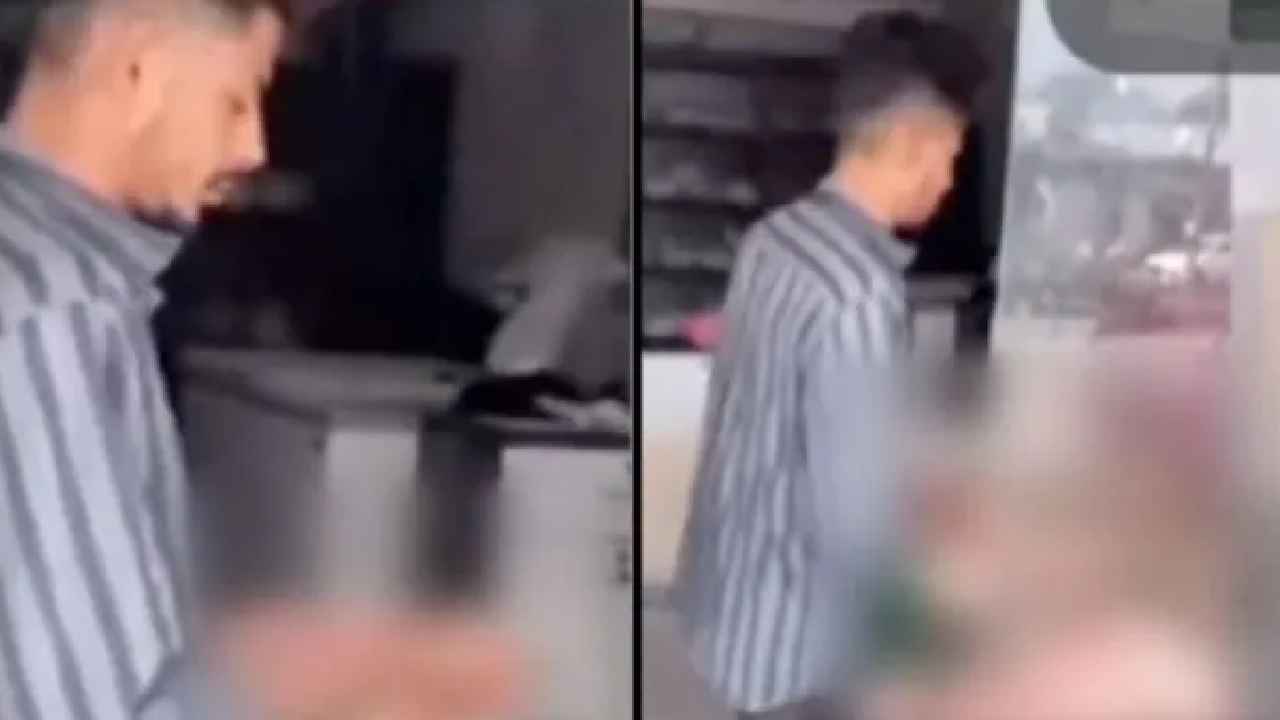 Viral Video : కండకావరం.. జాతీయ జెండాతో చికెన్‌ను శుభ్రపరిచిన వ్యక్తి, అరెస్ట్ చేసిన పోలీసులు.. వీడియో వైరల్