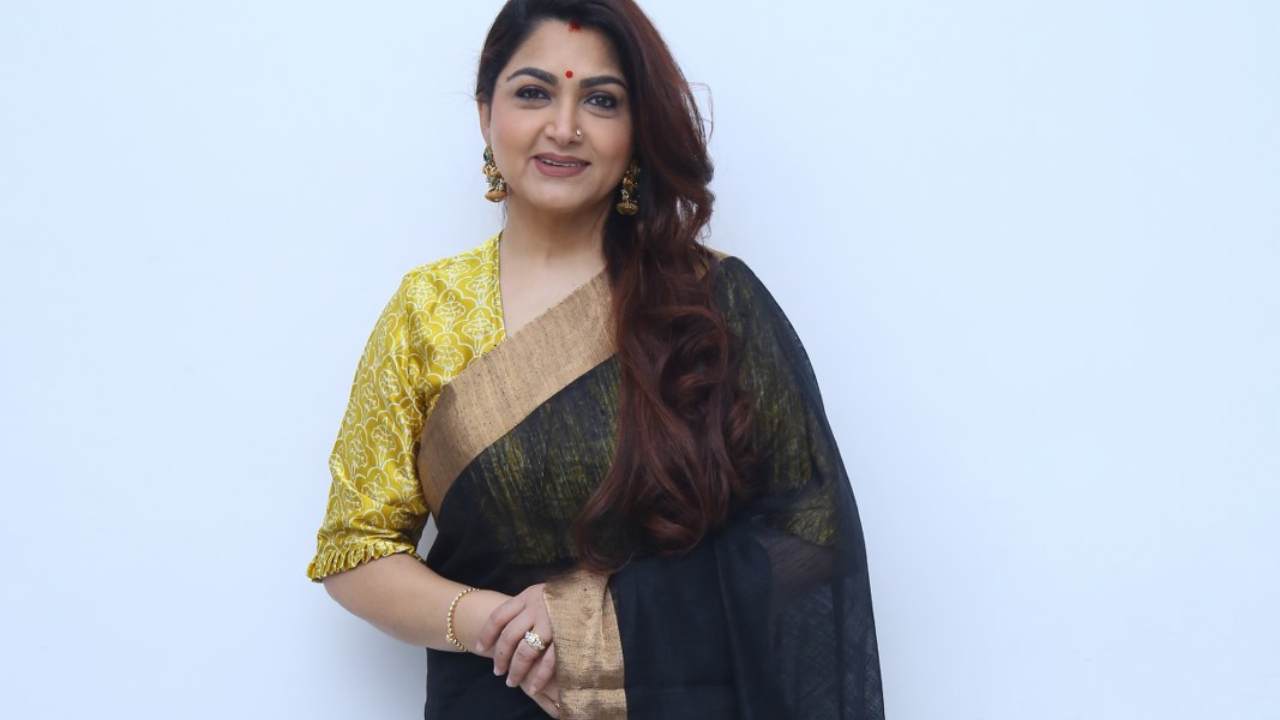 Kushboo : ‘వారసుడు’లో తన పాత్ర ఎడిటింగ్‌లో తీసేయడంపై స్పందించిన ఖుష్బూ..