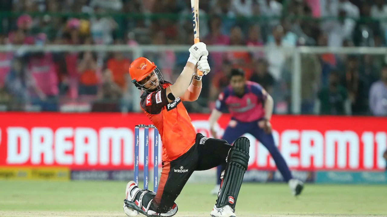 IPL 2023: ఆఖ‌రి బంతికి స‌మ‌ద్ స్ట్రైక్‌కు ఎలా వ‌చ్చాడు..? అలా రావొచ్చా..?