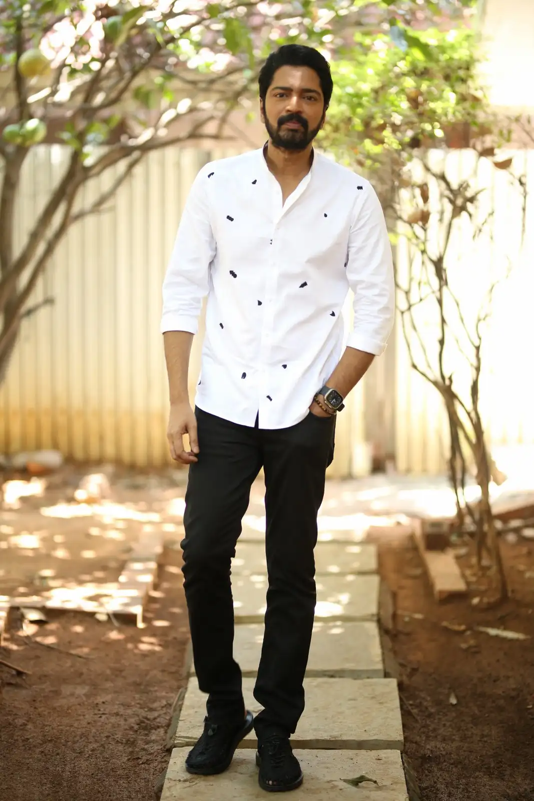 Allari Naresh class looks at ugram movie promotions