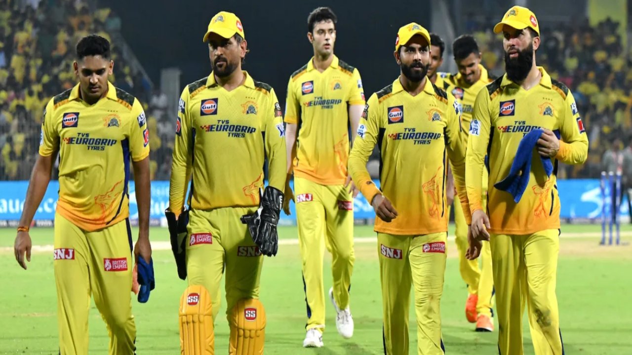 CSK: చెన్నై ప‌వ‌ర్ అంటే ఇదీ.. 12 సార్లు ప్లే ఆఫ్స్‌కు.. అందుకేగా ధోనిని గ్రేట్ కెప్టెన్ అనేది