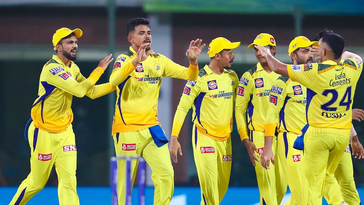 IPL2023: గుజ‌రాత్‌ను చిత్తు చేసిన చెన్నై.. ఫైన‌ల్‌కు ధోని సేన‌