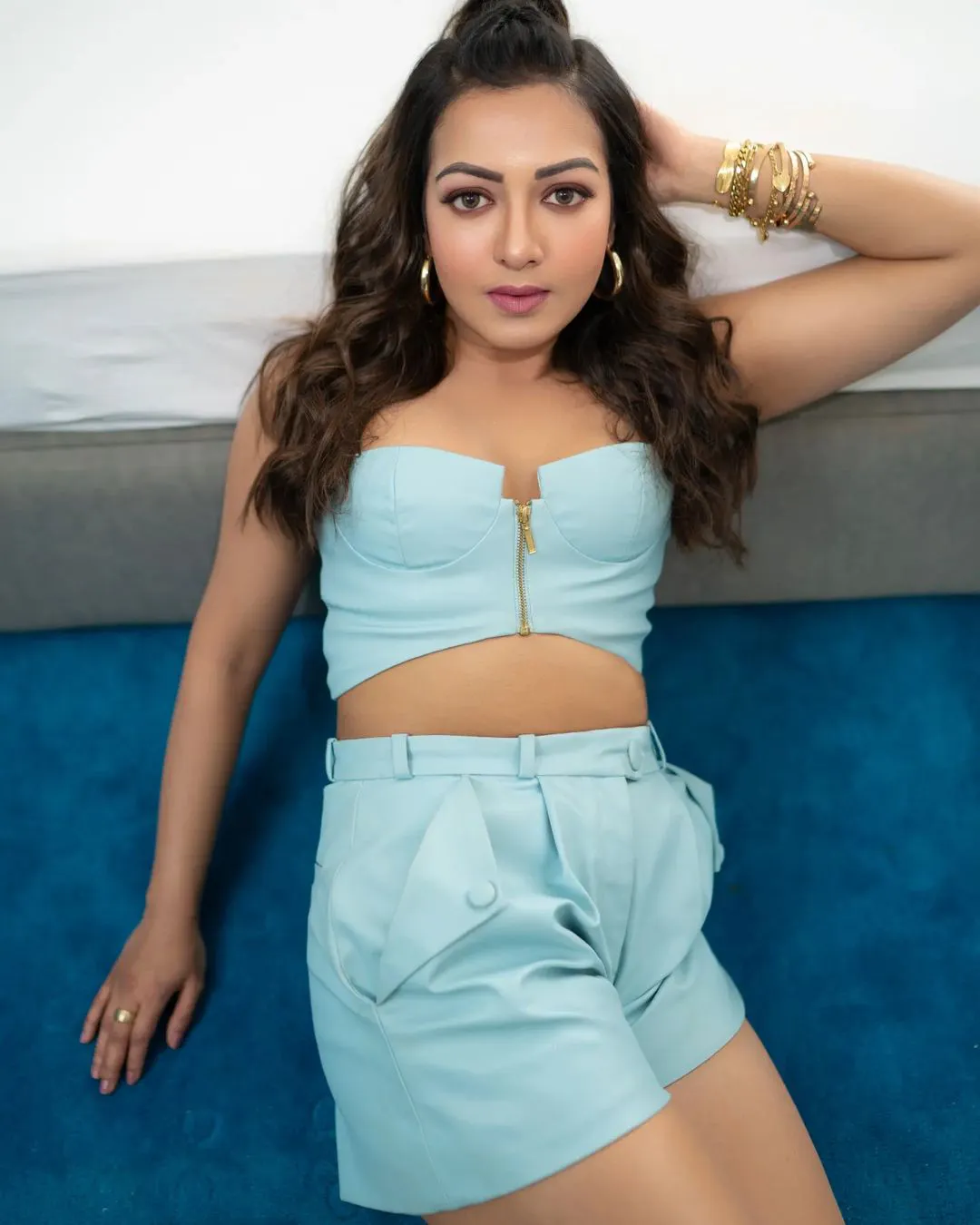Catherine Tresa shares her latest photoshoot in short dress