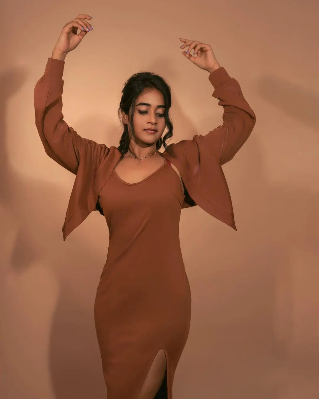 Deepthi Sunaina Cute Looks