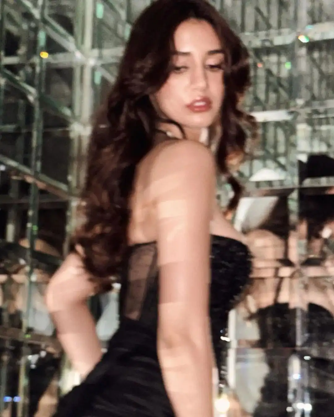 Disha Patani sizzling looks with Diamond Necklace