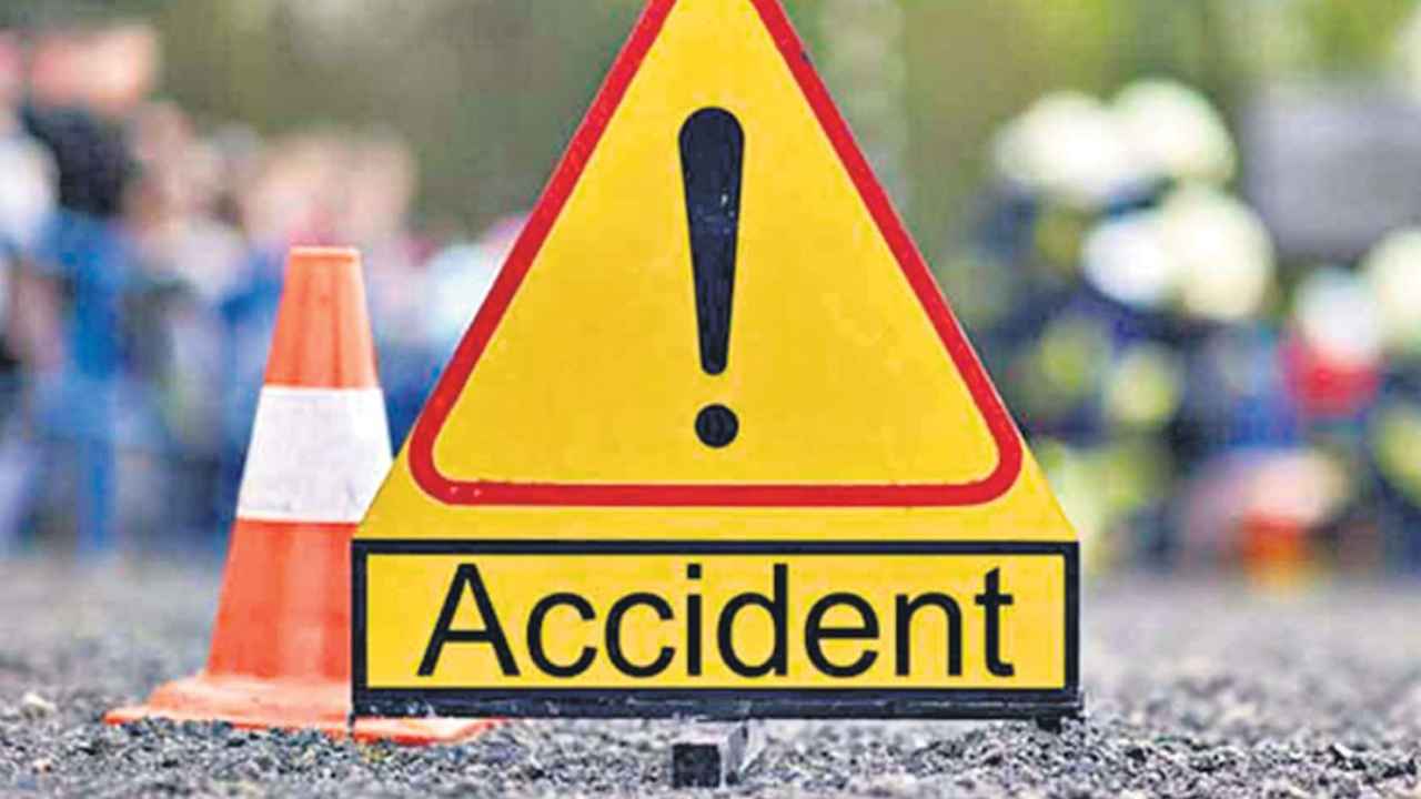Kakinada Road Accident : కాకినాడ జిల్లా తాళ్లరేవు రోడ్డు ప్రమాదంలో 8కి చేరిన మృతుల సంఖ్య