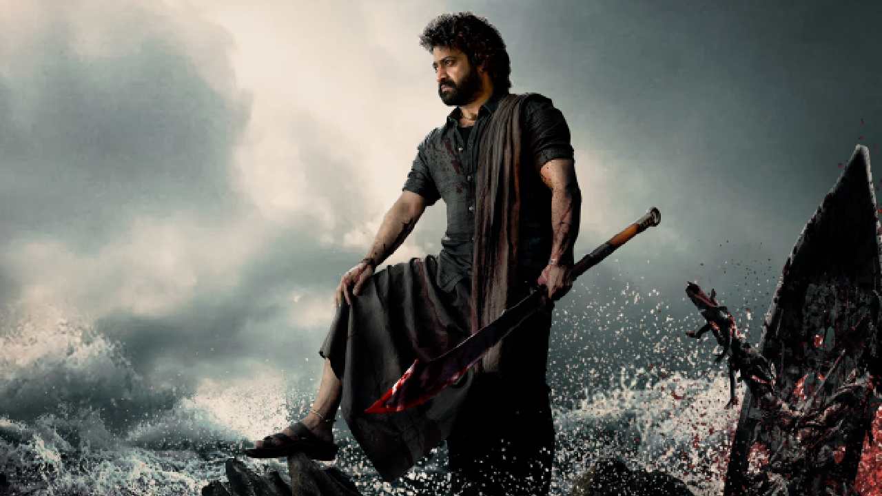 NTR30 : ఎన్టీఆర్ బర్త్ డేకి అదిరిపోయే గిఫ్ట్ ఇచ్చిన కళ్యాణ్ రామ్.. ‘దేవర’గా ఎన్టీఆర్ విశ్వరూపమే..