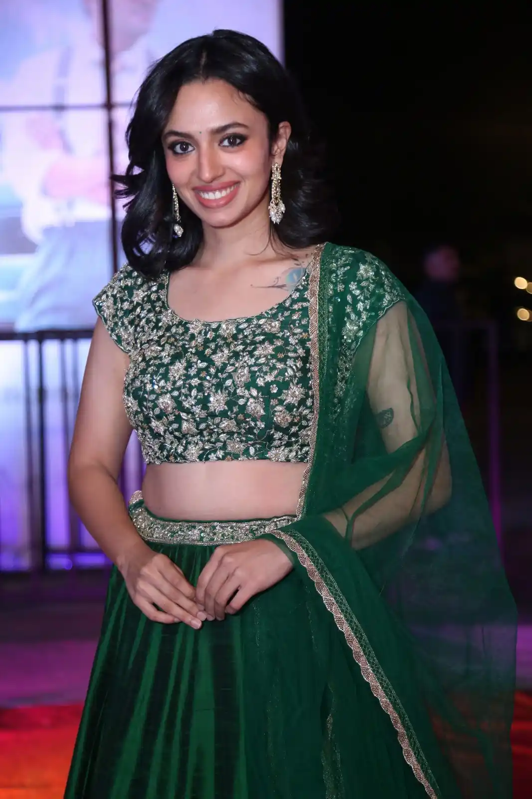 Malvika Nair shines in Anni Manchi Shakunamule Pre Release Event