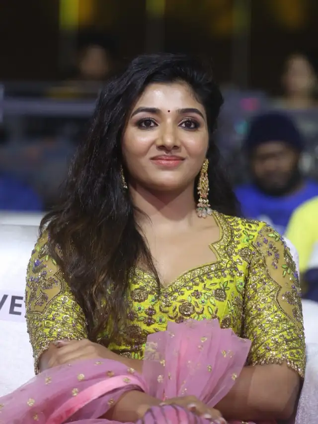 Mirnaa shines in Ugram Movie Pre Release Event