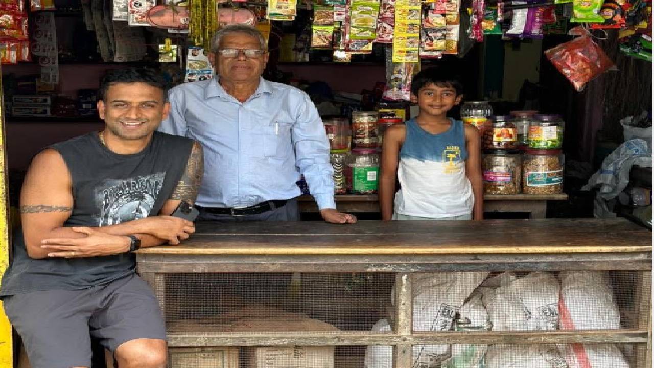 Inspirational story of Shivaji Patil : కార్గిల్ యుద్ధంలో వేళ్లు పోగొట్టుకున్నాడు .. కిరాణా దుకాణం నడుపుతున్నాడు..