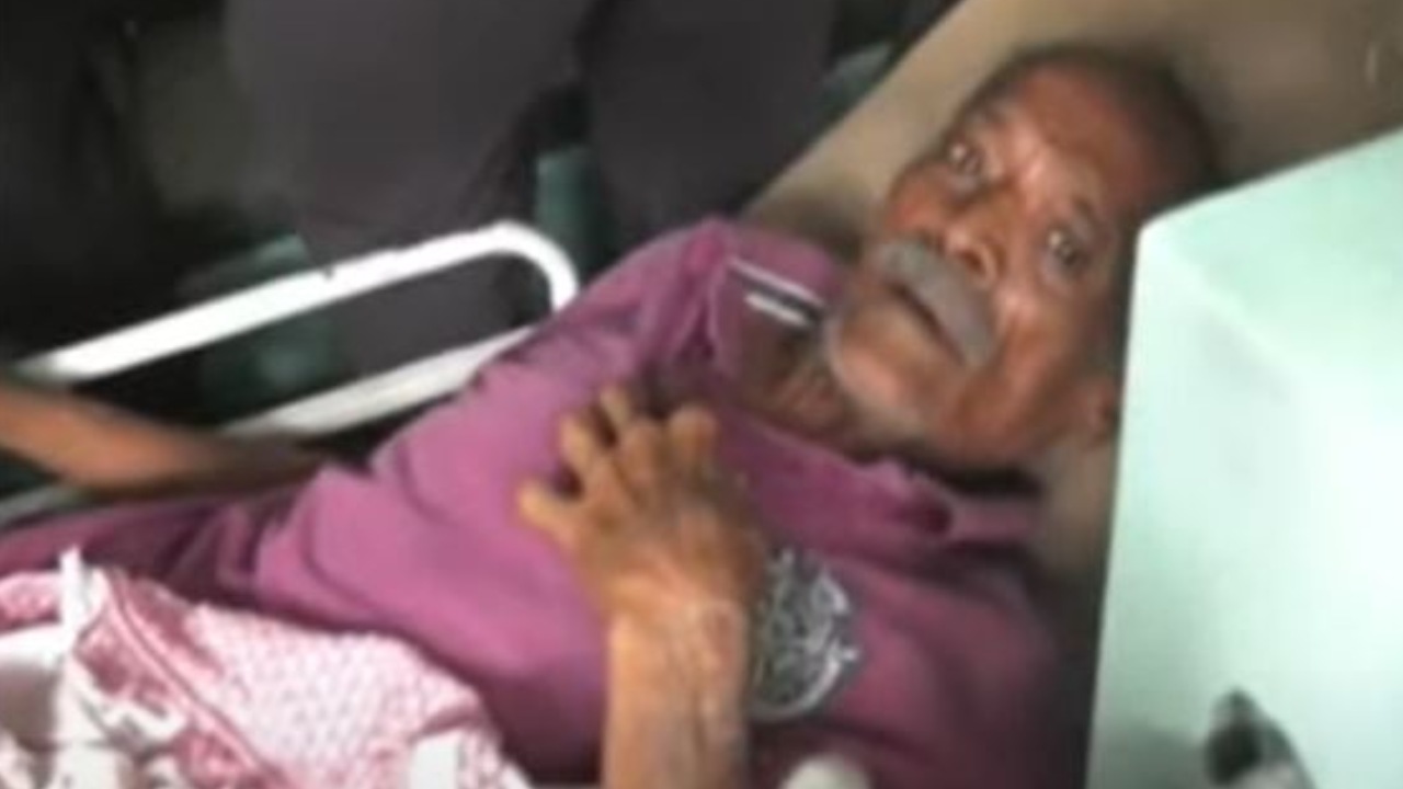 YS Viveka Case : వైఎస్ వివేకా హత్య కేసులో కీలక సాక్షి.. ప్రత్యేక భద్రత నడుమ హైదరాబాద్ కు తరలింపు