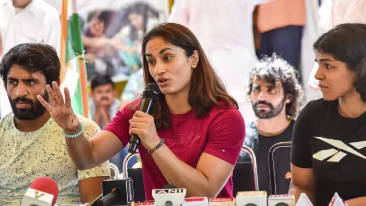 Wrestlers Protest: బ్రిజ్ భూషణ్ నార్కో టెస్ట్ సవాల్‌కు మేం సిద్ధం.. అలా అయితేనే అంటూ షరతు పెట్టిన రెజ్లర్లు