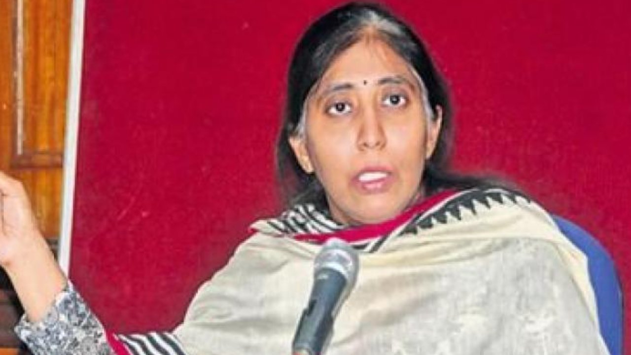 YS Viveka Case : తెలంగాణ హైకోర్టుకు క్షమాపణలు చెప్పిన సునీతా రెడ్డి