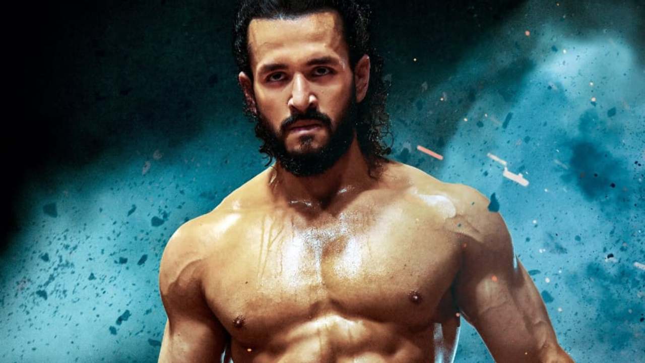 Akhil : ఏజెంట్ పోయింది.. మరి అఖిల్ నెక్స్ట్ సినిమా ఏంటి? వాళ్ళతోనేనా?