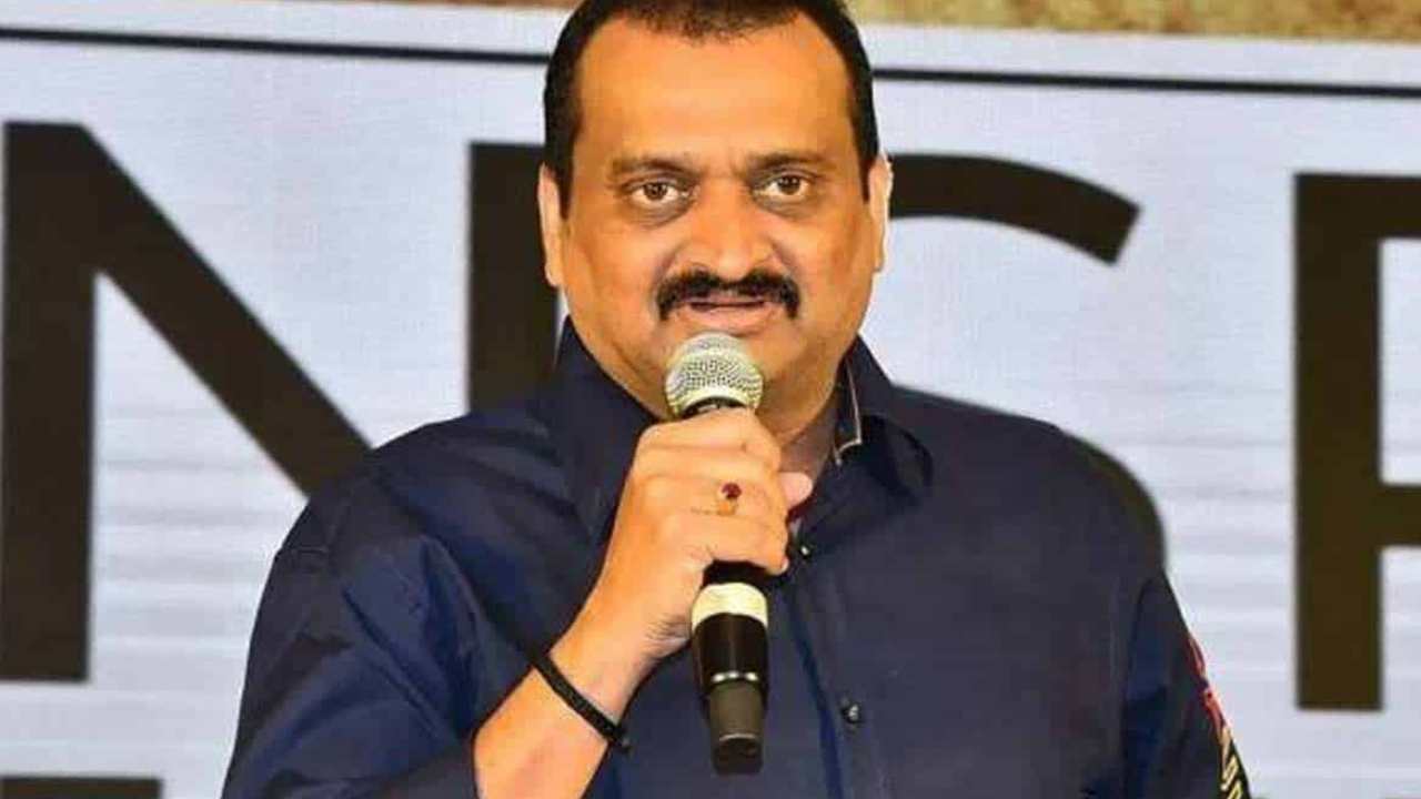 Bandla Ganesh : నా రాజకీయ భవిష్యత్తుపై త్వరలో నిర్ణయం.. కర్ణాటక ఫలితాల వేళ బండ్ల గణేష్ సంచలన ట్వీట్స్..