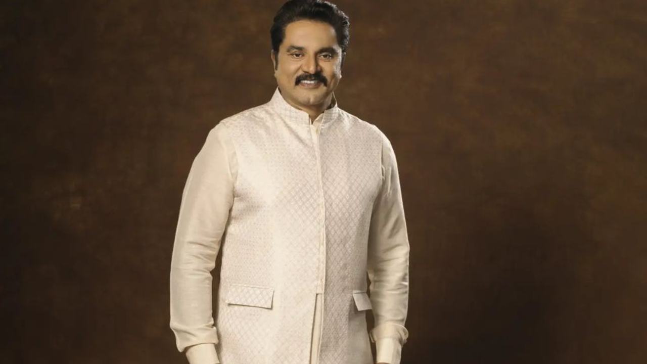 Sarath kumar : నన్ను సీఎం చేస్తే 150 ఏళ్ళు బతికే సీక్రెట్ చెప్తా.. నటుడు శరత్ కుమార్ ఆసక్తికర వ్యాఖ్యలు..