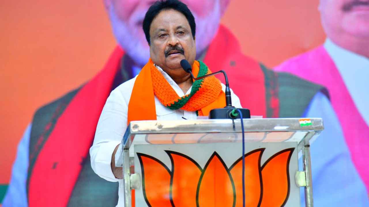 Telangana BJP : ముగిసిన బీజేపీ సీనియర్ల సమావేశం.. నేతల కీలక నిర్ణయం