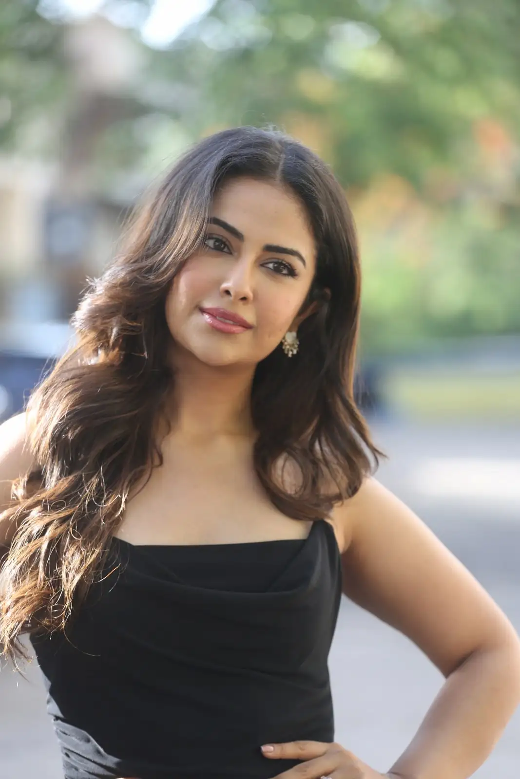 Avika Gor photo shoot in Black Dress