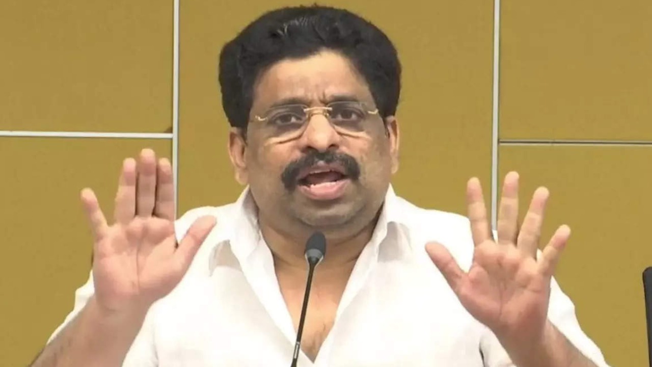 Buddha Venkanna : అందుకే.. కేశినేని నాని వ్యాఖ్యలపై మాట్లాడటం లేదు : బుద్దా వెంకన్న