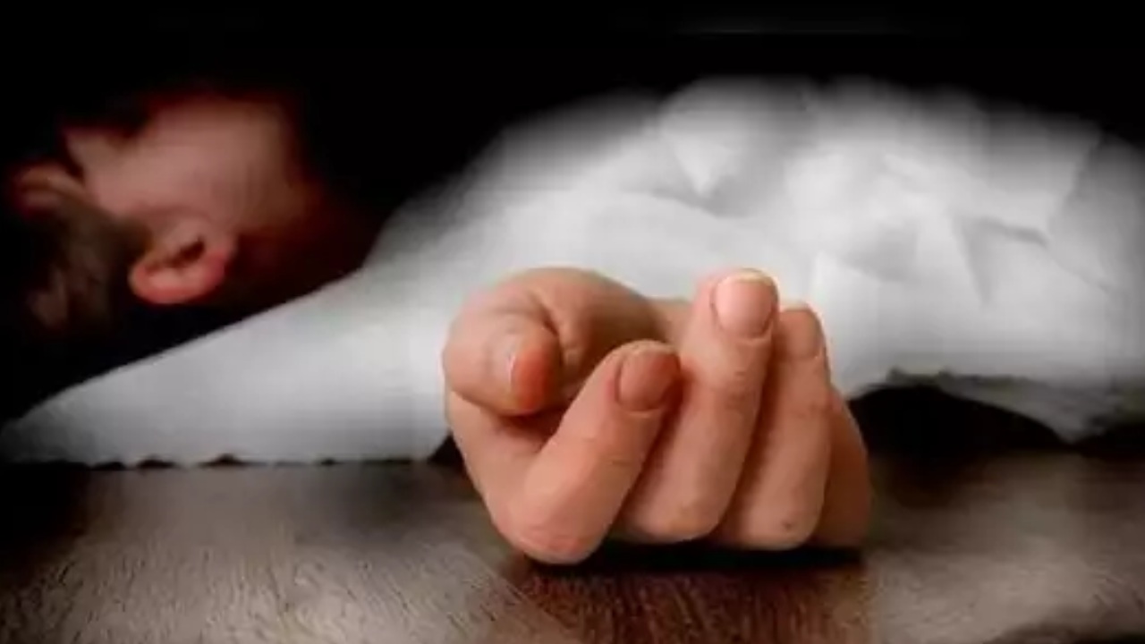 Hyderabad : కారు డ్రైవర్ నిర్లక్ష్యానికి రెండేళ్ల చిన్నారి బలి