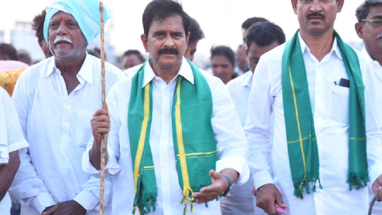 Devineni Uma : మా ప్రభుత్వం వచ్చాక.. జైలుకెళ్లడం ఖాయం- దేవినేని ఉమ వార్నింగ్