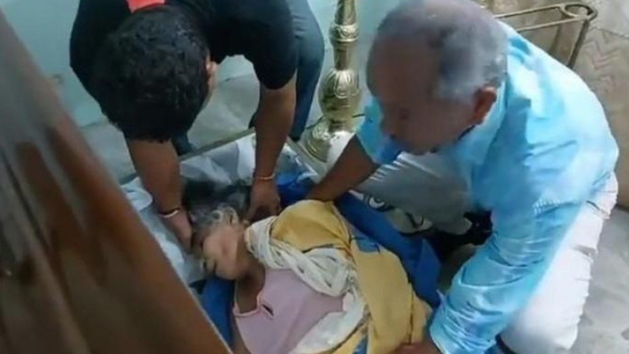 South America : అంత్యక్రియలకు శ్మశానానికి తరలిస్తుండగా.. బతికిన వృద్ధురాలు