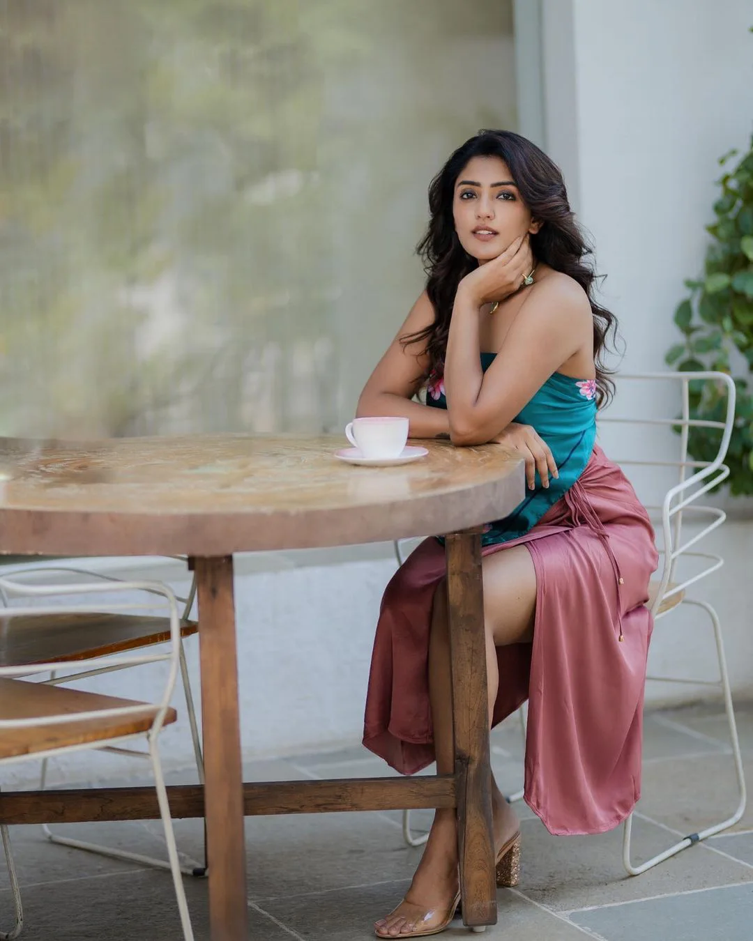 Eesha Rebba latest photo shoot with cutest smiles