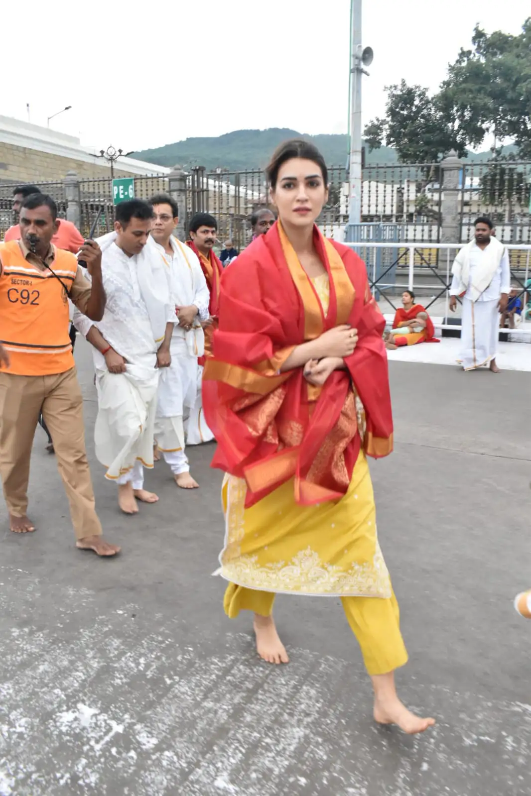 Kriti Sanon at Tirumala Temple