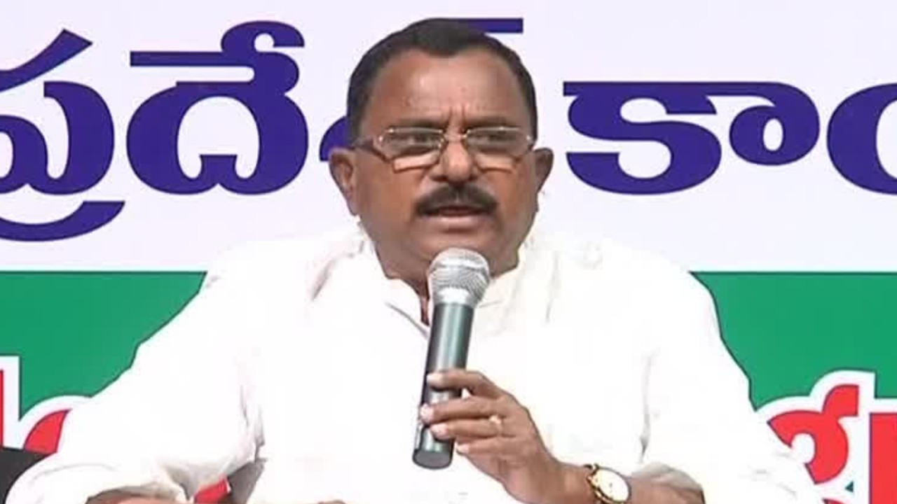 Mallu Ravi : జేపీ నడ్డా ధరణి పోర్టల్ రద్దు చేస్తామన్నారు.. బండి సంజయ్ చేయబోమన్నారు : మల్లు రవి