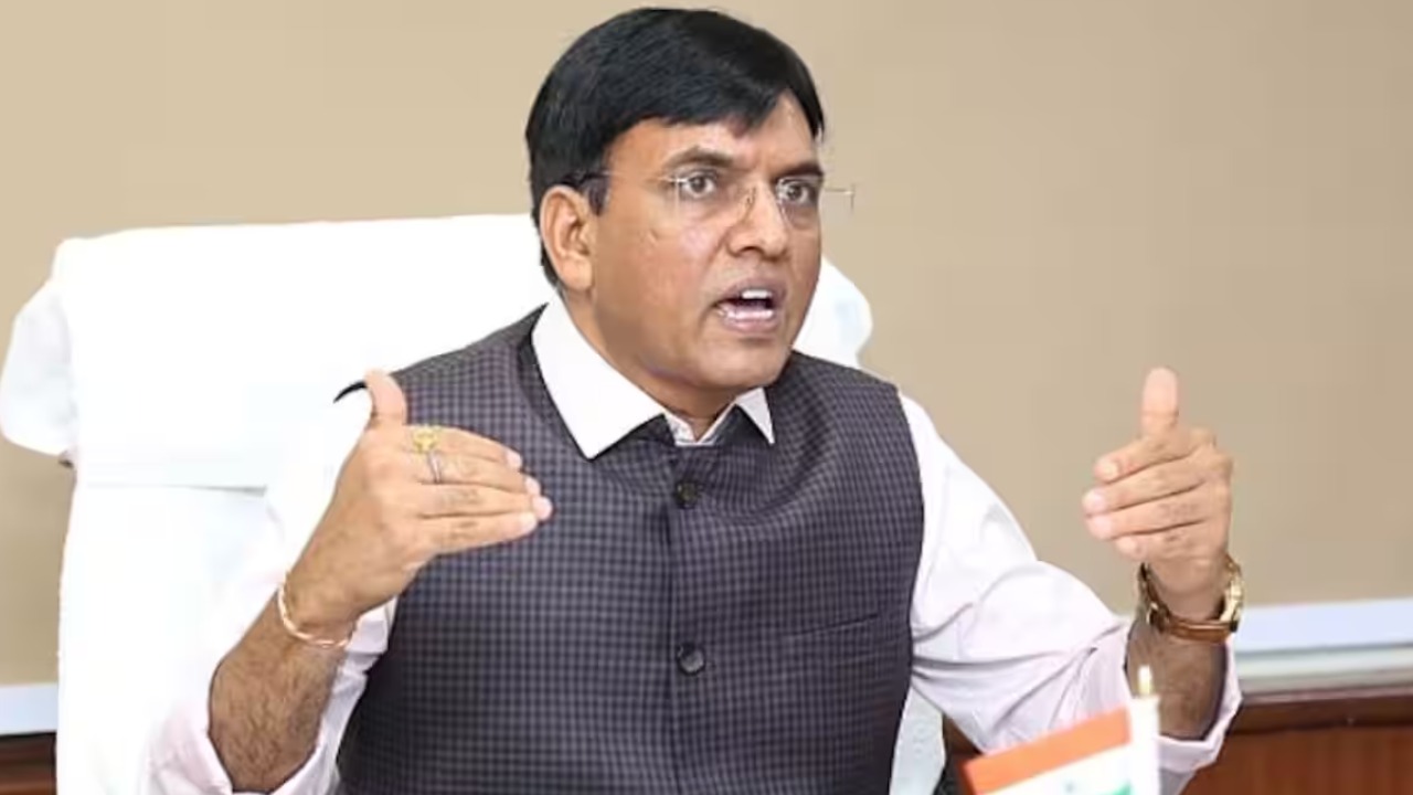 Mansukh Mandavia : ఒడిశా రైలు ప్రమాదం.. బాధితులకు వైద్య సహాయాన్ని పరిశీలించనున్న కేంద్ర ఆరోగ్యశాఖ మంత్రి
