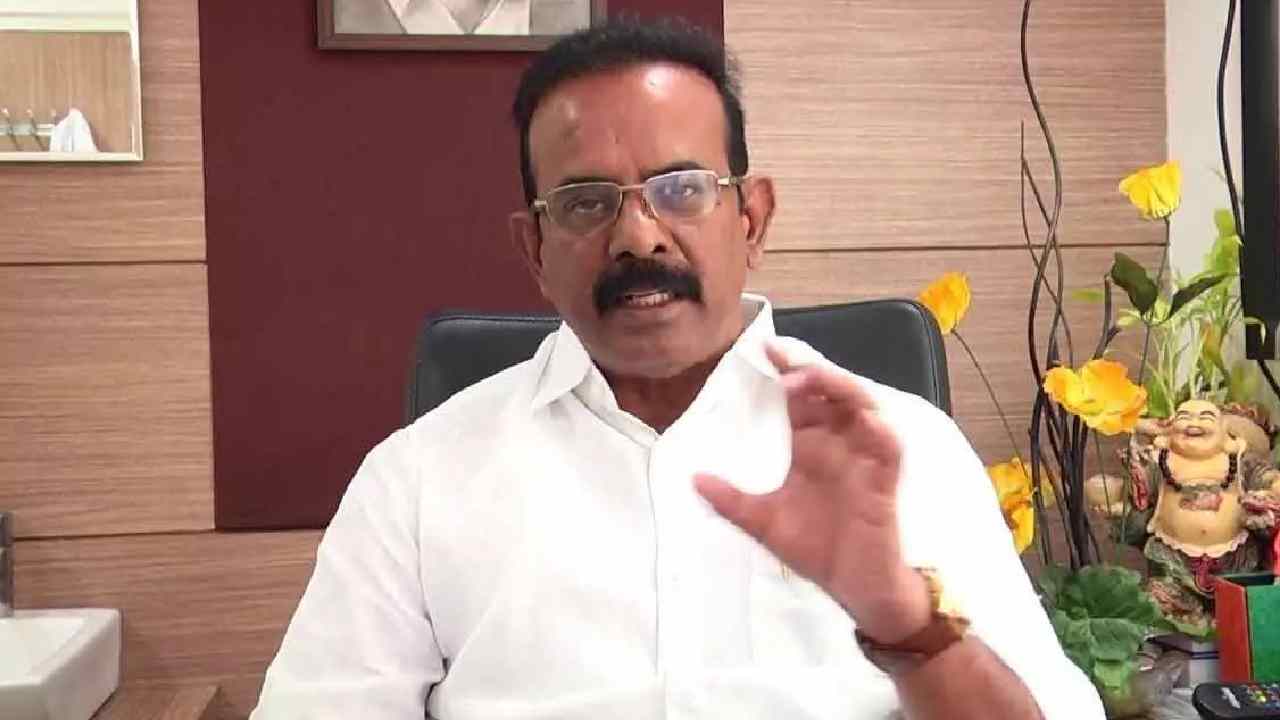 Boora Narsaiah Goud: పంటి, కంటినొప్పులకు చికిత్స కోసం కేసీఆర్ ఢిల్లీకి ఎందుకు వెళ్తున్నారు మరి?: బూర నర్సయ్య