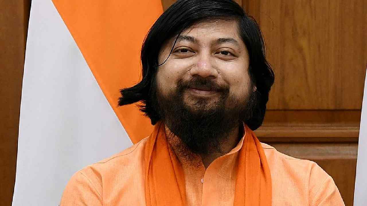 Nisith Pramanik: కేంద్ర మంత్రి కాన్వాయ్‌పై దాడి.. బాంబు వేశారన్న నిసిత్ ప్రమాణిక్