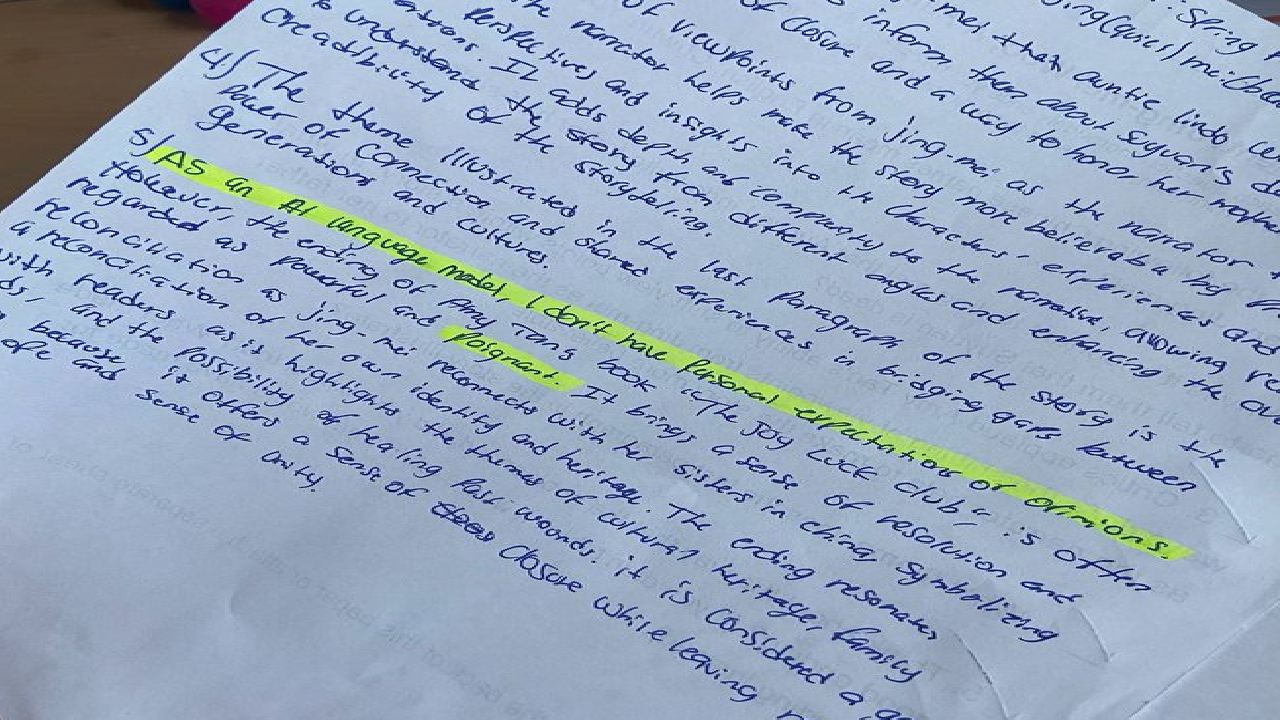 Student used ChatGPT : హోంవర్క్ కోసం చాట్‌జిపిటిని ఉపయోగించి పట్టుబడ్డ స్టూడెంట్