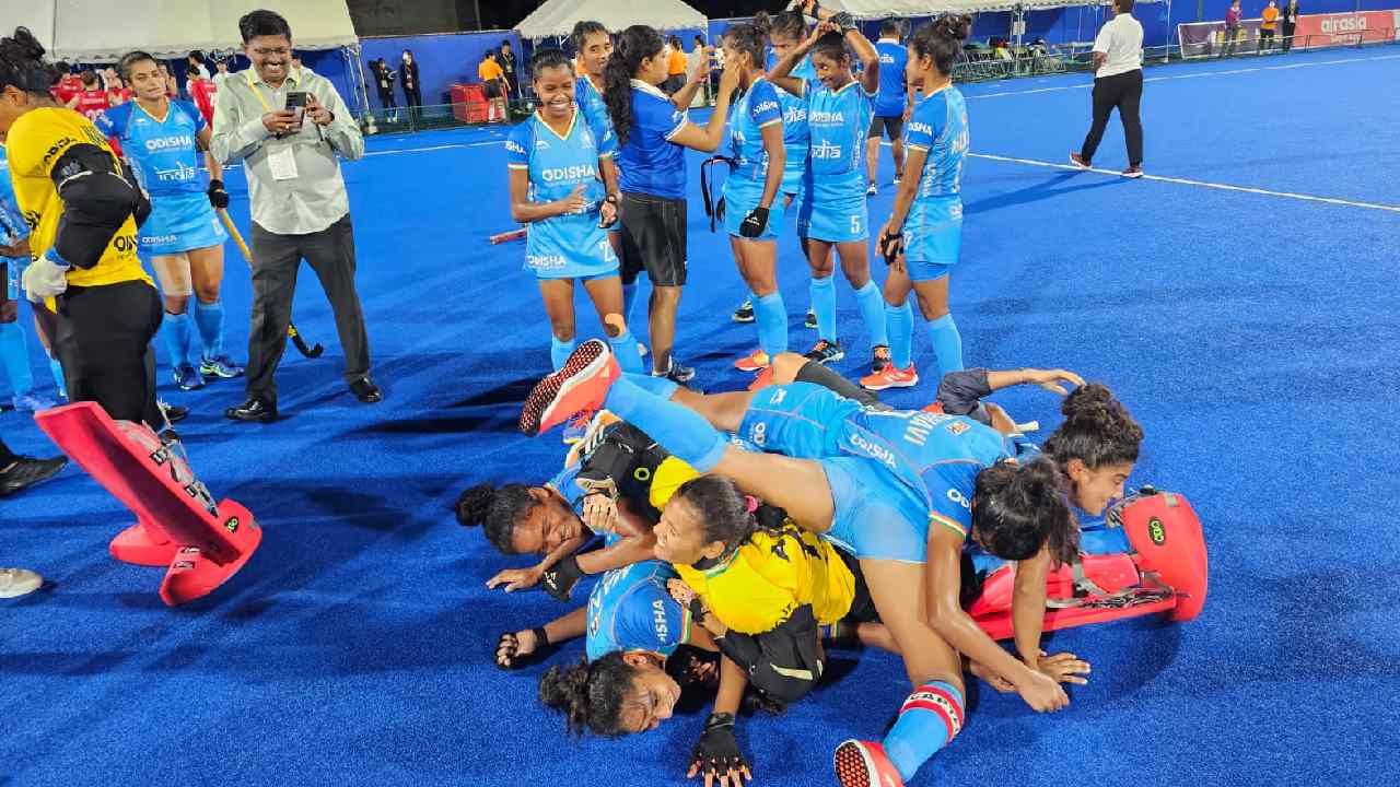 Hockey Junior Asia Cup 2023: కప్ కైవసం చేసుకున్న భారత్.. అమ్మాయిలు అంబరాన్నంటే ఆనందం.. క్యాష్ ప్రైజ్ ప్రకటన