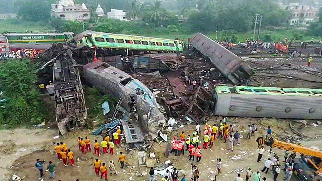 Odisha Train Accident: స్పృహలో ఉన్నకోరమండల్ డ్రైవర్.. కోలుకుంటున్న గూడ్స్ రైలు గార్డు