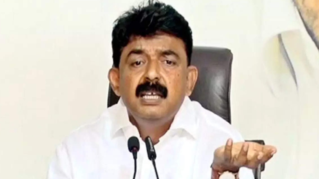 Gossip Garage : రేషన్ బియ్యం మాయం..! రైస్ మాఫియాలో పేర్నినానికి ఉన్న లింకులేంటి?