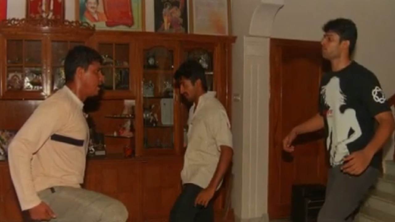 Rakesh Master : రాకేశ్‌ మాస్టర్‌ మృతి.. ప్రభాస్‌కి డాన్స్ నేర్పిస్తున్న ఫోటో వైరల్..