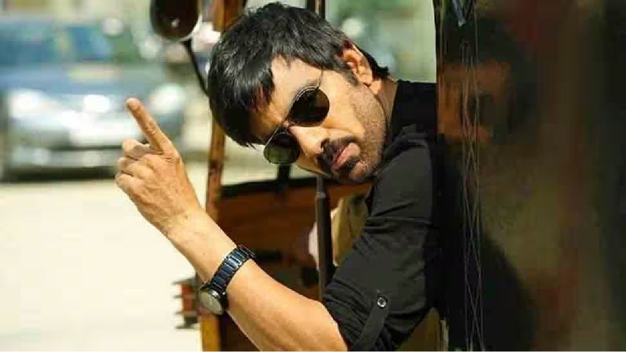 Raviteja : స్టార్ సినిమాటోగ్రాఫర్ దర్శకత్వంలో రవితేజ కొత్త సినిమా.. మరో పాన్ ఇండియా ప్రాజెక్ట్..?