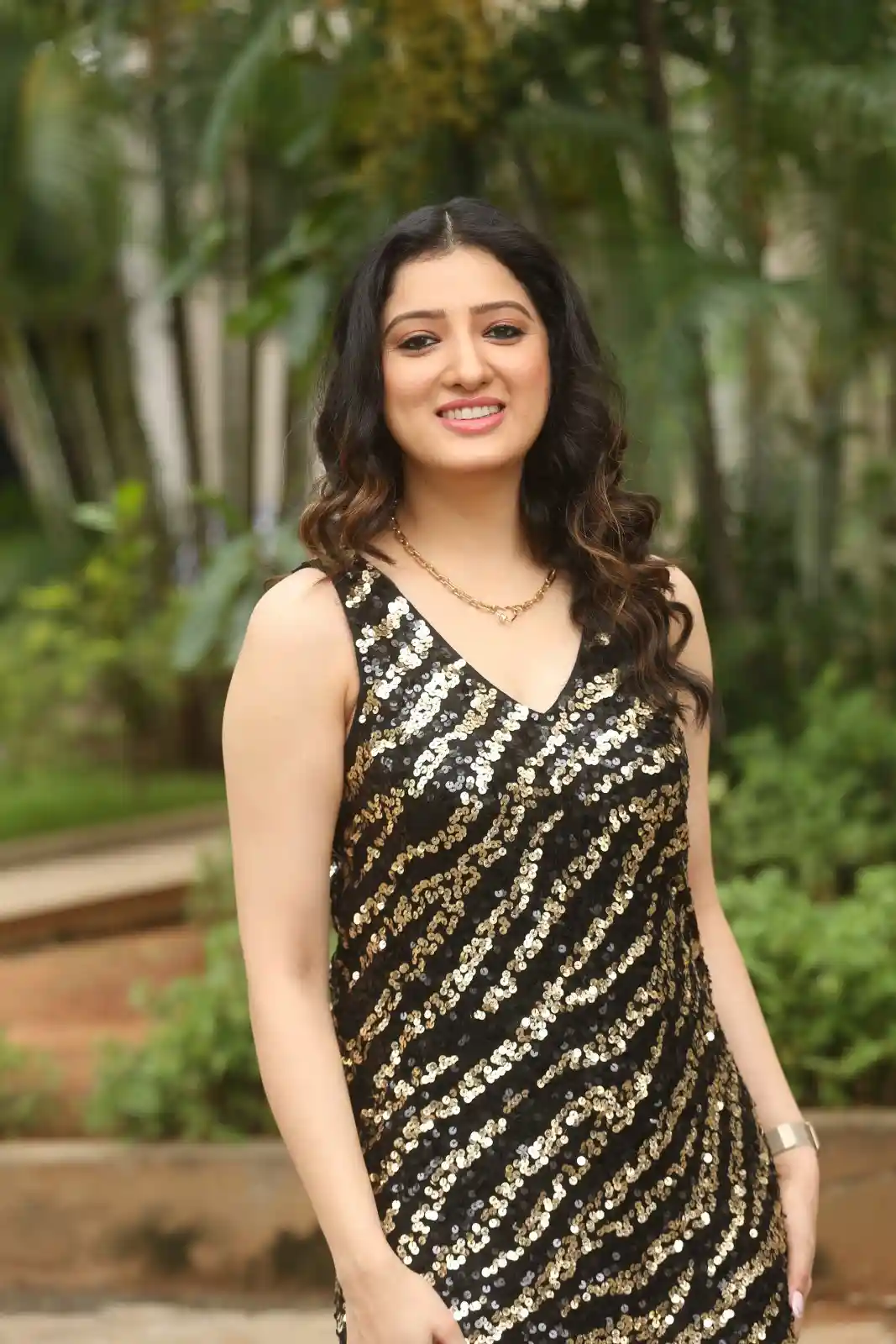 Richa Panai Photos at Circle movie trailer launch event