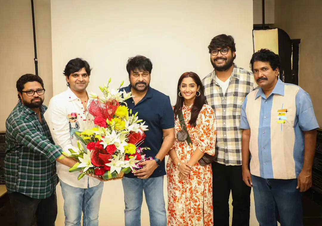Sree Vishnu Reba Monica John Samajavaragamana Trailer released by Chiranjeevi Photos