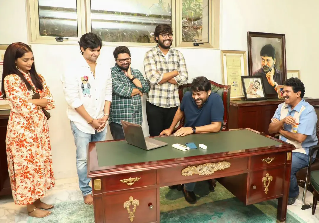 Sree Vishnu Reba Monica John Samajavaragamana Trailer released by Chiranjeevi Photos