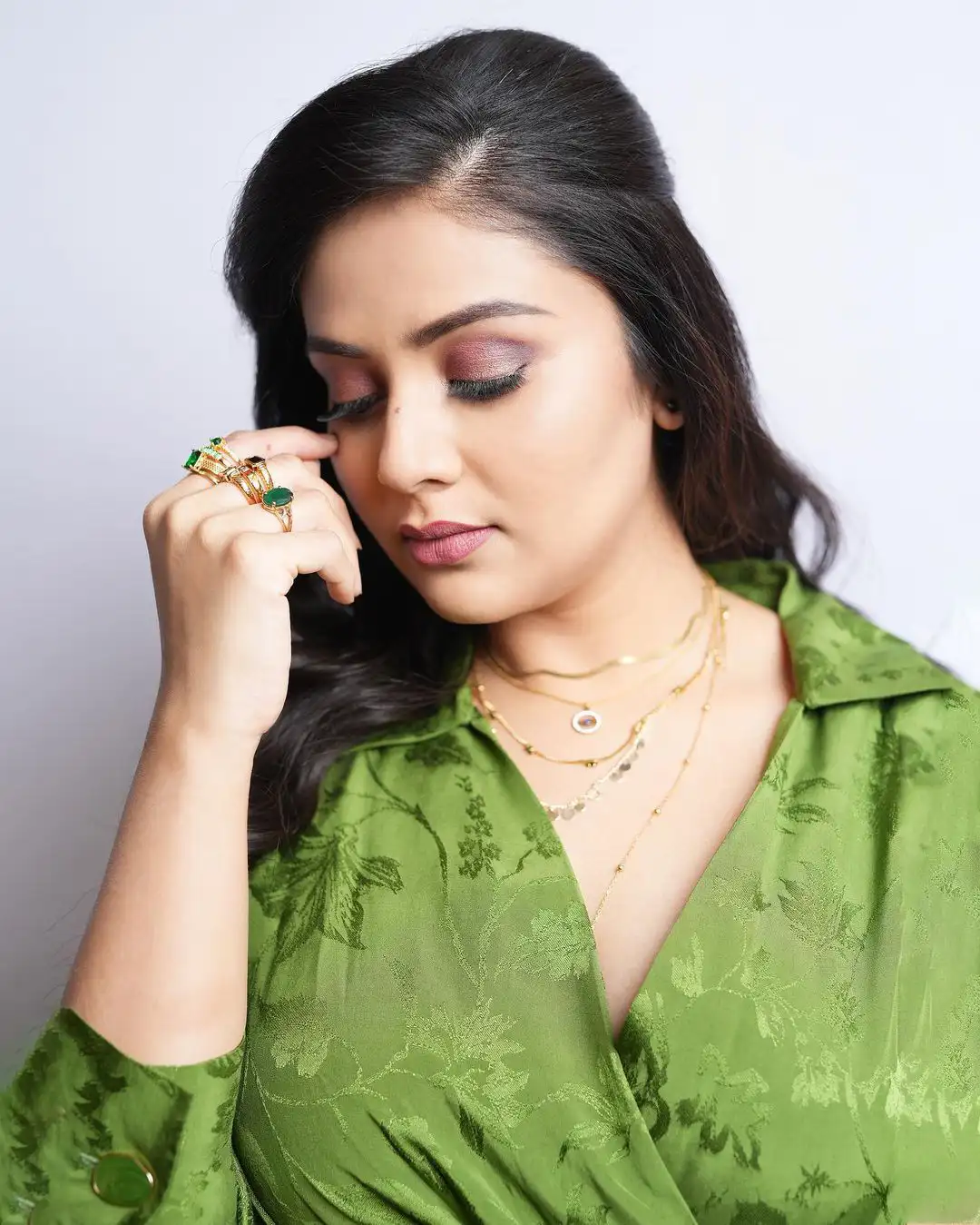 Sreemukhi Latest Photo shoot in Short Green Dress