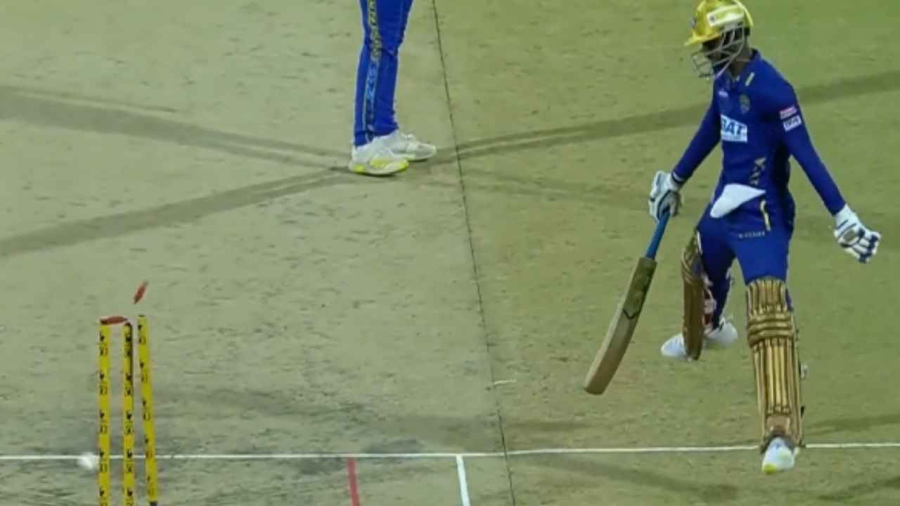 TNPL : మైండ్ ఎక్క‌డ పెట్టార‌య్యా..! ర‌నౌట్ అయినా ప‌ట్టించుకోలే.. బ్యాట‌ర్ బ‌చ్‌గ‌యా