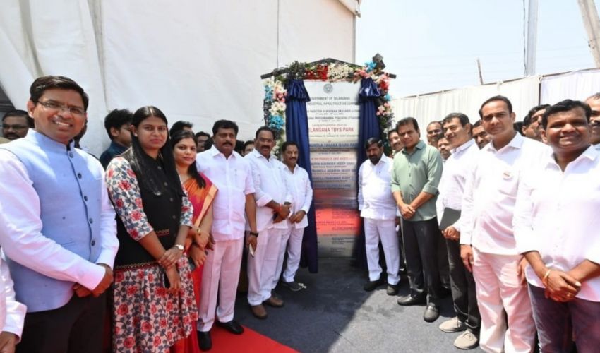 Minister KTR : అమెరికాలో కూడా ఇలాంటి విధానం లేదన్నారు.. కారణం సీఎం కేసీఆర్ పాలనే..