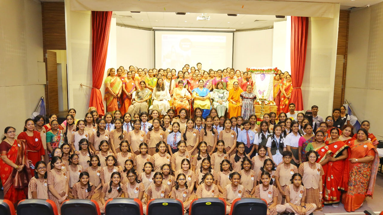 UNESCO: పీరియడ్స్‭పై విస్తృత ప్రచారం చేసేందుకు యునెస్కో-విస్పర్ కీలక కార్యక్రమం