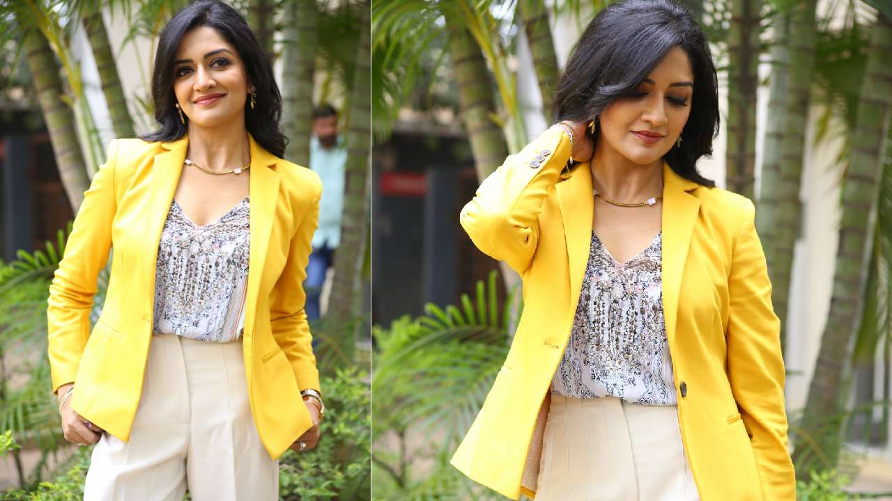Vimala Raman : సూట్‌లో స్టైలిష్ లుక్స్ ఆకట్టుకుంటున్న విమల రామన్..