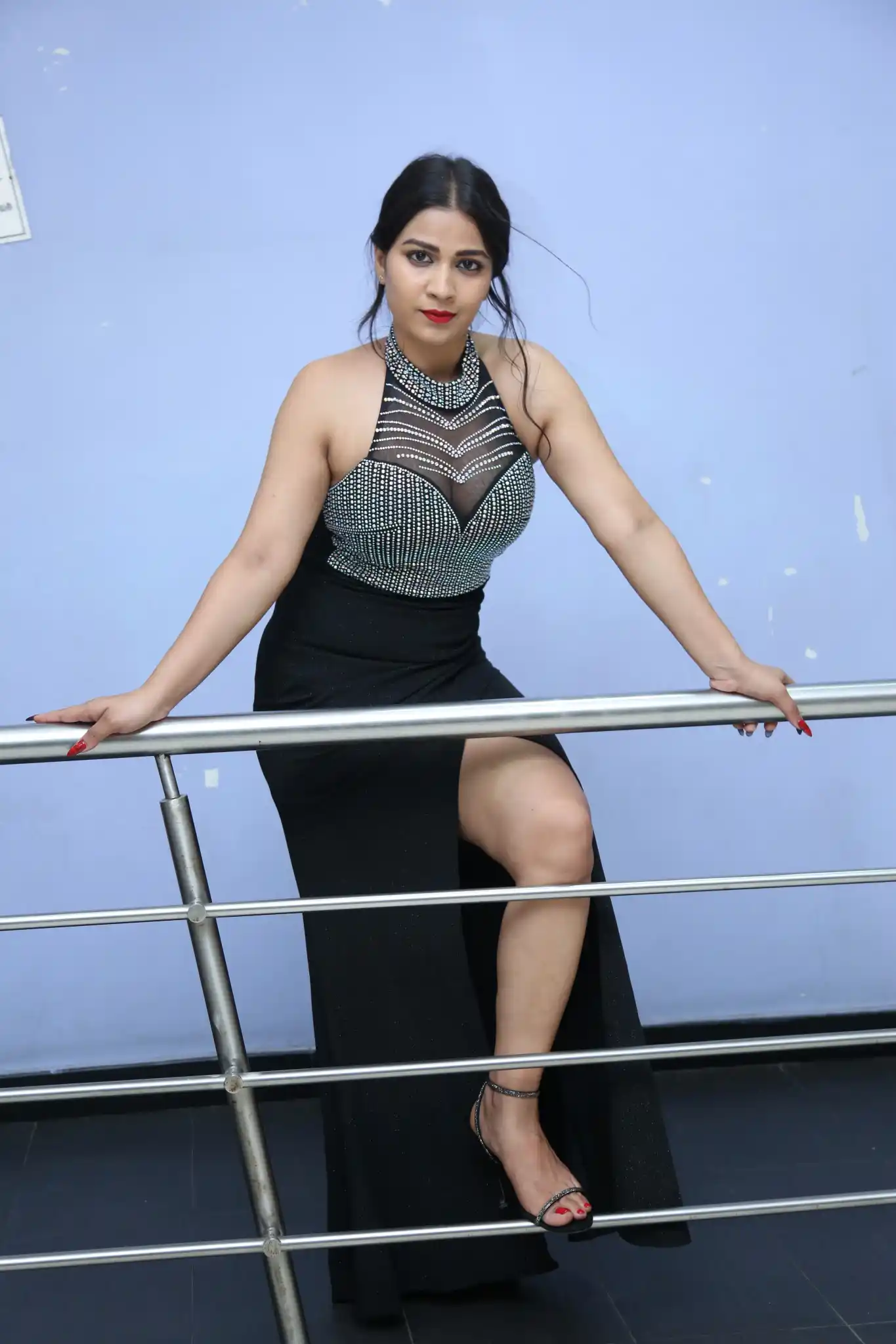 Inaya Sulthana Spicy Photo shoot in a cinema Event