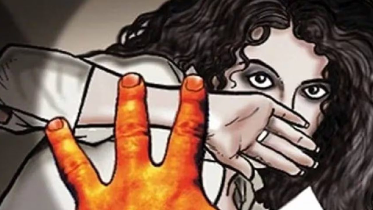 Maharashtra : ఫేస్ బుక్ లో పరిచయమైన బాలికను నిర్బంధించి… రెండేళ్లుగా ఆమెపై లైంగిక దాడి